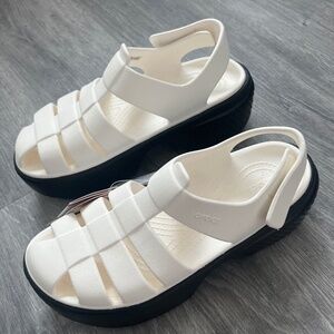 Crocs Stomp Fisherman Sandals